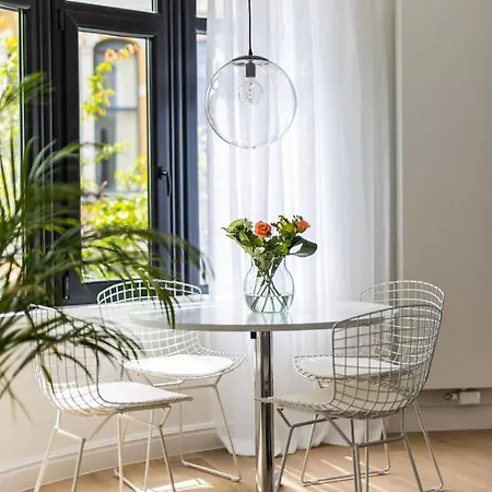 Fashionable Brand New Apartamento *